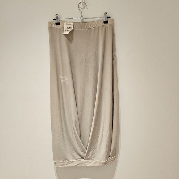 Sympli Stretch Jersey Skirt 10 Stone - Picture 8 of 10